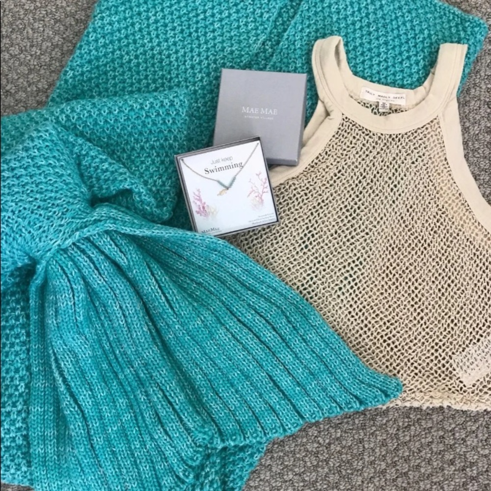 MERMAID Bundle,3Items, Top, Necklace &Blanket Tail